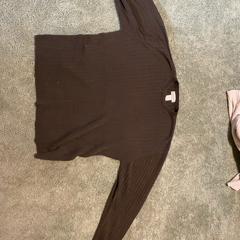 Men’s sweater